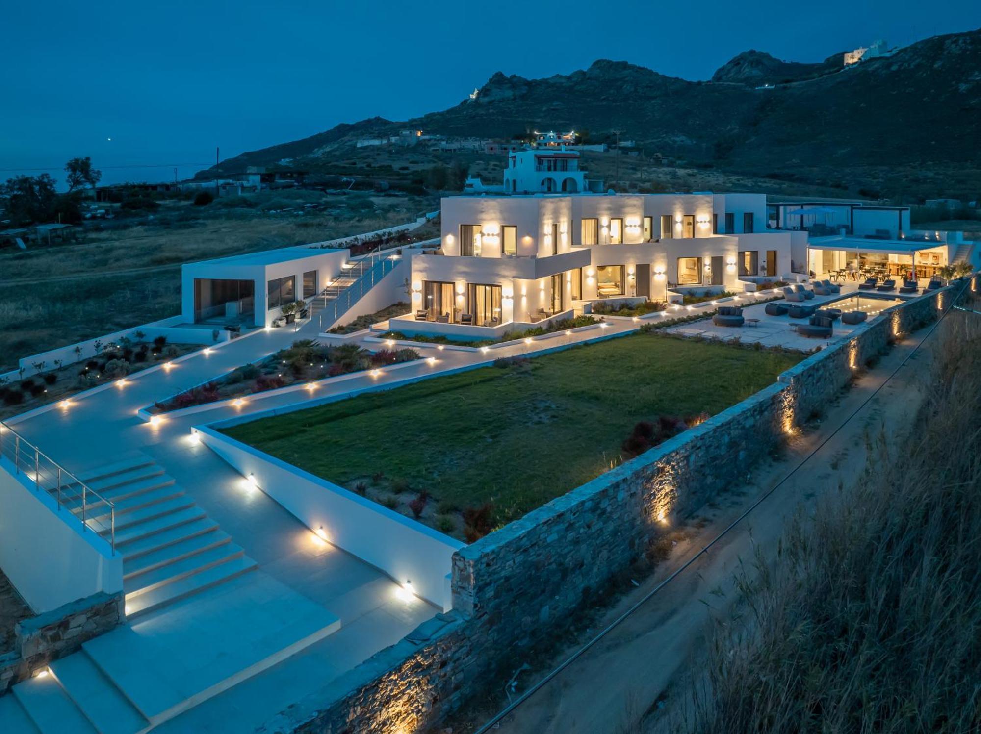 Naxos City El Mar Naxosアパートホテル エクステリア 写真